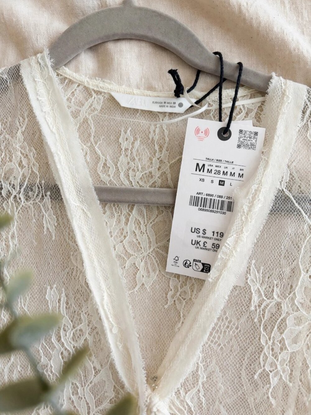 Zara White Lace Long Sleeve Button Front Maxi Dress - Picture 4 of 4